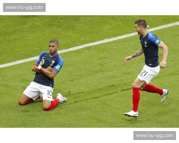 历史的碰撞：2014世界杯法国对德国，一场宿命的对决