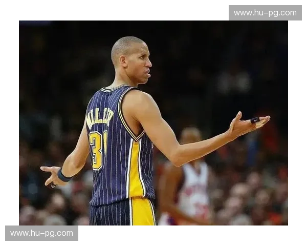 胡斯特vs鲍勃：谁才是你心中的篮球之神？